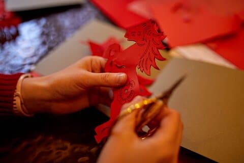 75 minutes Chinese Paper Cutting Workshop in Shanghai