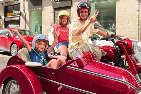 Madrid in stijl : Privé zijspantour van een halve dag met tapas
