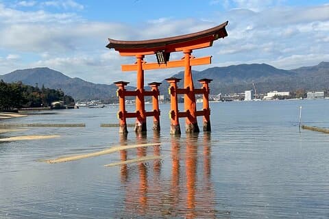 Visita guiada de Hiroshima e Miyajima de 6 horas e meia