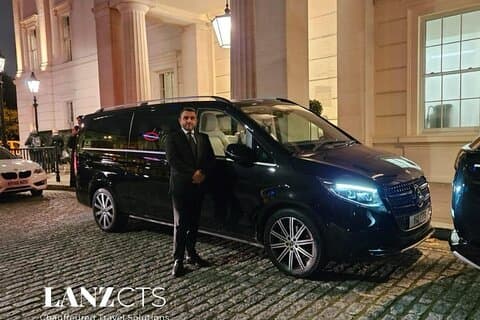 Private Car Chauffeur Service Transfer London to Gatwick Airport