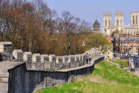 Visite privée des remparts médiévaux de York