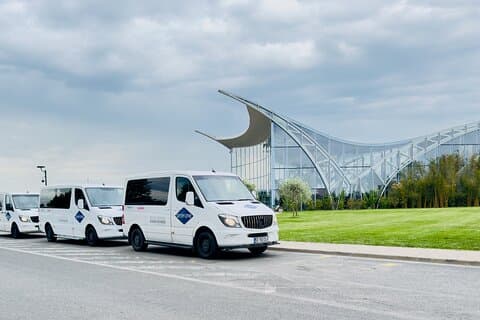 Therme Bucuresti: Flyplasstransport
