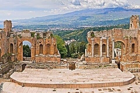 Taormina Audio Tour med app: Antikkens teater og Piazza IX Aprile