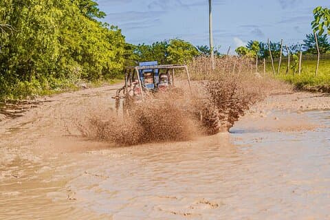 プンタ・カナで少人数グループによるバギー＆ATVアドベンチャー