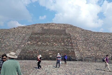 Grand circuit à Teotihuacan : 3 cultures et la Sainte Basilique de Guadalupe