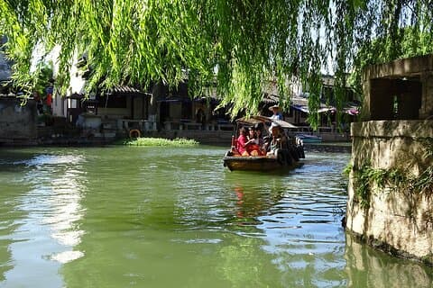 Privat Suzhou-dagstur fra Shanghai til klassiske haver og Tongli Water Town