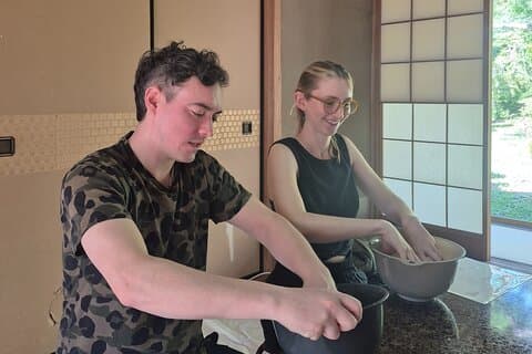 Visdommen bak sunt kosthold: Hjemmelaget miso-sminke i Kyoto