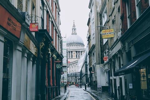 Visita guiada privada de gemas ocultas e historia secreta de Londres