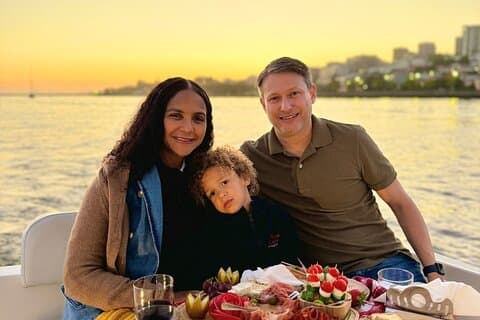 Porto : Croisière privée 6 ponts et coucher de soleil avec mets et vins