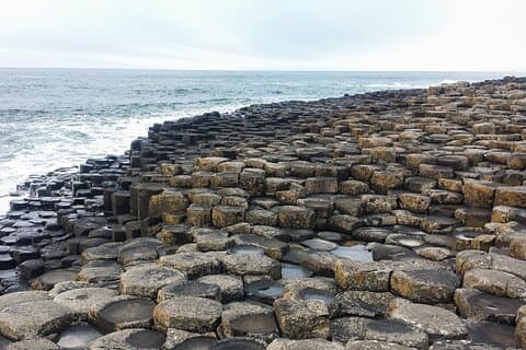 Hoteller i nærheden af Dublin to Giants Causeway Belfast and Dark Hedges