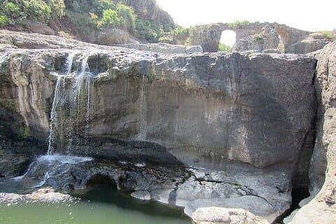 Addis Abeba Private City Bus Tour
