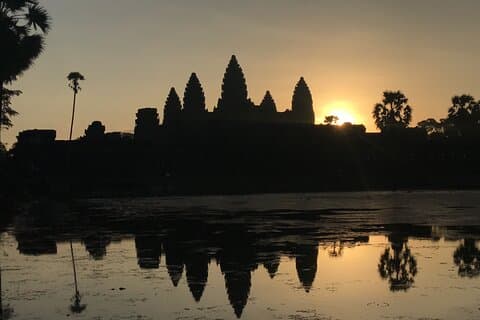 Full Day Angkor Wat Sunrise & Tonle Sap Lake Sunset Guide Tour