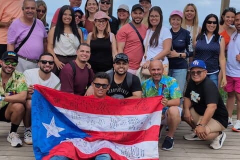 Exploring the Heart of Roatan