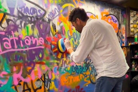 Graffiti Tour Comuna 13, Workshop optie, lokale Gids, transfers