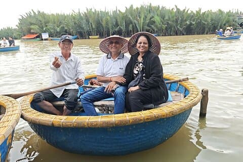 Paseo en bote de canasta para visitar Coconut Jungle y Hoi An Walking Tour, mercado nocturno