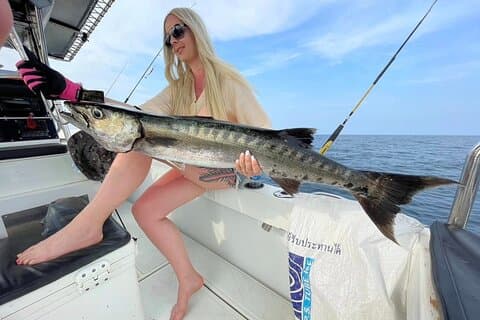 Krabi Private Inner Phi Phi Zone Light Jigging Pesca