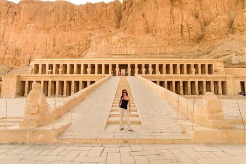 Entrada al templo de Hatshepsut con entrada sin colas y audioguía