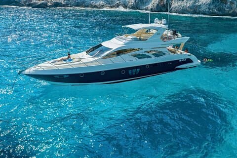 Poltu Quatu: Private Luxury Yacht Tour