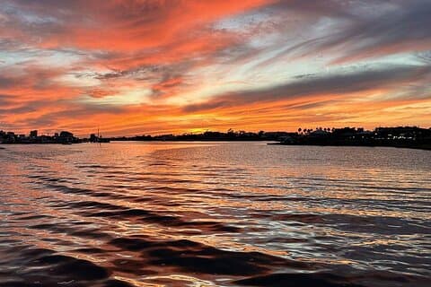 1.5 Hour Sunset Cruise