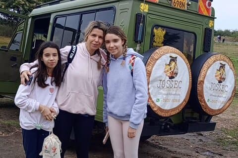 Safari in jeep 4X4 di 6 giorni a Masai Mara, L Nakuru, L Naivasha e Amboseli