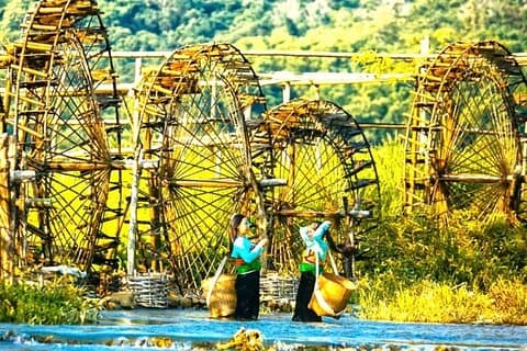 From Pu Luong: Trekking Village, Rafting, Swimming, Lunch on Raft