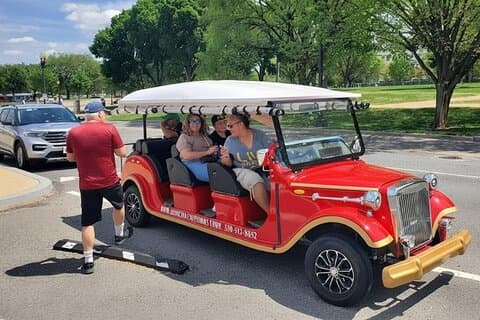 Washington DC Monuments & US History Guided Vintage Cart Tour