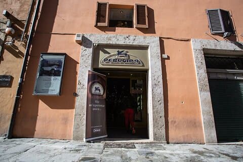 Perugia Choco E-Bike Tour and Visit to the Chocolate Museum