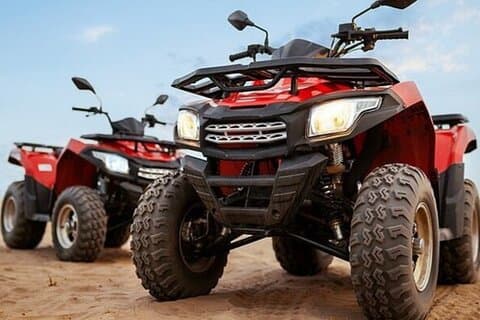Aventura en quad cerca de las pirámides