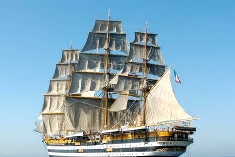 NYC Tall Ships - Sail4th Official Sightseeing Tour