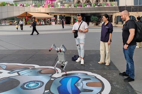 From Hong Kong: Shenzhen Tech Experience Tour with Visa Support