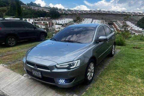 Private Transfer from Lake Atitlán to Guatemala Airport (GUA)