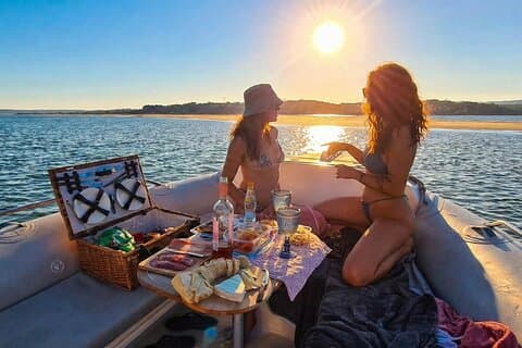Exclusive Onboard Picnic in Ponta da Piedade (from Lagos)