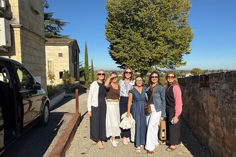 Ruta del vino en Saint-Émilion: monumentos y degustación de vinos Grand Cru