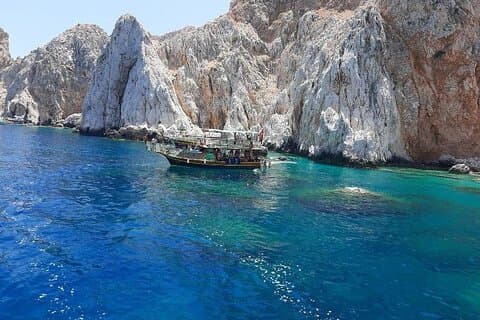 Tours en barco por la isla de Antalya Sulu con almuerzo