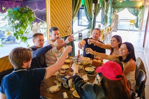 Alles inbegrepen Foodie Tour : zeevruchten & bier in 3 coole restaurants.
