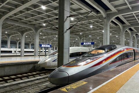 Privat avgång Transfer från City Hotel till Chongqing Railway Station