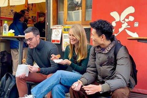 Privat rundtur i Tokyos lokala gatumat: Välj 7 livsmedel och 1 dryck