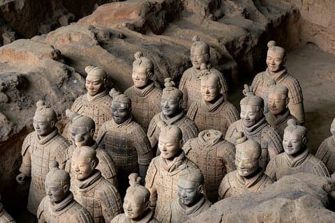 Xi'an in One Day from Kunming by Air: Terracotta Warriors, City Wall and More