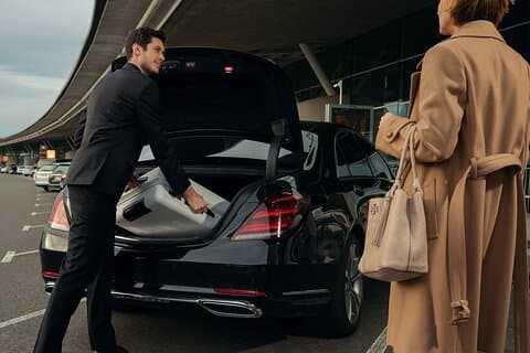 Privé-aankomsttransfer : Beauvais (BVA) luchthaven naar Parijs-Stad