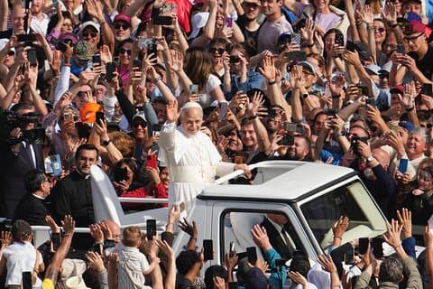 Reserved Papal Audience Ticket with Assistance On Site
