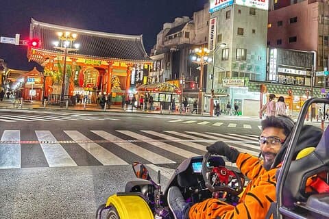Guidad Go Kart-tur i Asakusa Tokyo Landmärken och gator