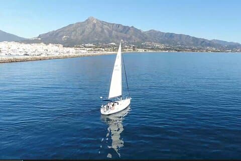 Marbella Private Sailboat: Sailing, Bathing and Paddleboarding (10 pax)