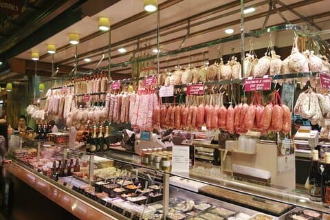 Visite gastronomique Halles de Lyon Paul Bocuse Dégustations