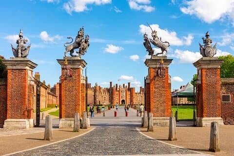 Excursão privada em Stonehenge e Hampton Court Palace