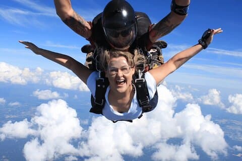 Pattaya Ocean View Tandem Skydiving avec transferts à l'hôtel