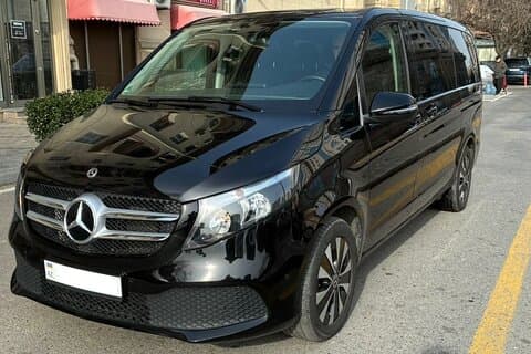 Flyplass transfer i Baku City via minivan
