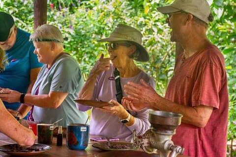 Halbtägige Natur-Safari-Float-Tour und Schokoladen-Tour von La Fortuna-Arenal