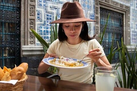 Private Kuala Lumpur Street Food Tour with Local Guide