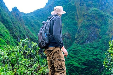 Bisoke or Sabyinyo Volcano Day Hike: Step Into the Clouds