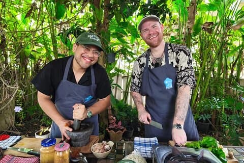 Small Group Thai Home Cooking with Local Market in Chiang Mai